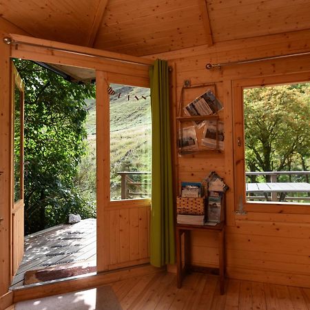 Helvellyn - The Hut - Twin Or Double Hotel เกลนริดดิง ภายนอก รูปภาพ
